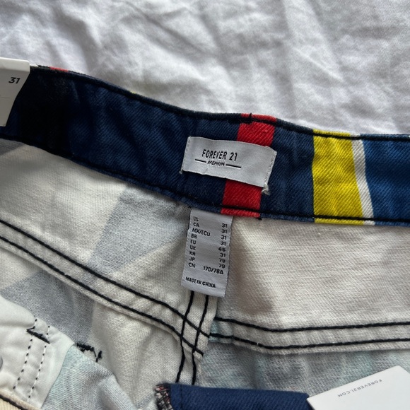 BNWT Forever 21 Womens Straight Leg Race Car High Waist Tokyo Drift Jeans Sz 31 - Picture 5 of 8